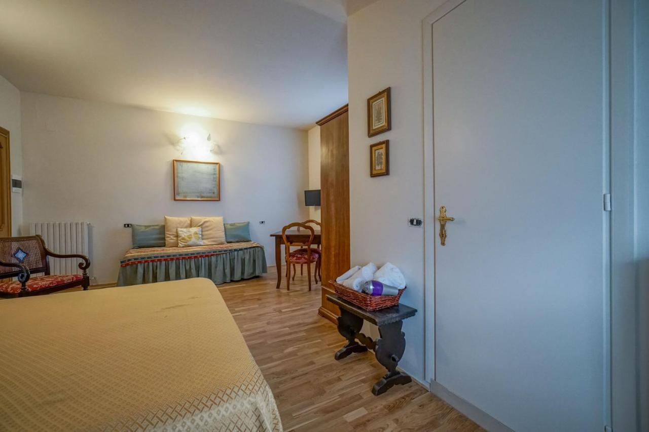 Il Quercione Agriturismo Rivotorto Extérieur photo